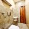 HOTEL KAILASH REGENCY - Luxury Rooms Near Railway Station and Bus Terminal Ludhiana