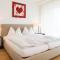 Edelweiss Mountain Suites 07-06