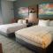 La Quinta Inn & Suites by Wyndham Louisville NE - Old Henry Rd