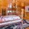 Game Room and Lake Hartwell Access Fair Play Home