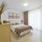 Vivienda en residencial con piscina