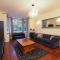 Westmorland - 4 Bedroom House - FREE Parking for up to 7 Cars - Walking distance to QMC and University - Ideal for Contractors and Large Groups