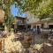 Arial Penthouse Suites