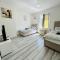 SwankyHome4Groups/Contractors/M5