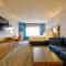 Holiday Inn Express & Suites Buffalo Airport by IHG