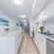 Spectacular Seaviews, Pool, Modern, Free Wifi