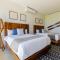Capitalia Tres Mares Beach Residences & Marina