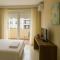 AMMEN Rooms