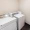 Howard Johnson by Wyndham Thunder Bay