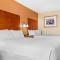 Radisson Hotel Detroit Metro Airport
