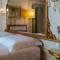 Palazzo Rossi, Historic Boutique Home in Marche