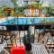 Ten Apart Hotel