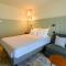 Kyriad Prestige Compiègne Hotel & Spa