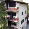 Apartments with balcony and with large free parking House Oliver