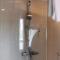 The Gables Penthouse - 15-Minute Walk to Branksome Chine Beach