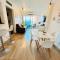 Spectacular Condominium between the city and the sea