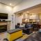 Lantern 34 - 2 Bedroom Terrace with 1 carpark