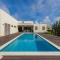 New 4BR Villa 5min to Palm Beach & Ritz by Bocobay