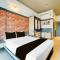 Super Townhouse Oak Mangalore