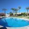Sunny Coral Bay Village house