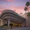 Embassy Suites Phoenix - Biltmore