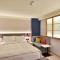 Holiday Inn Express Taipei Train Station by IHG