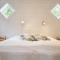 Awesome Home In Löttorp With Kitchen