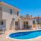 Villa Pommelo by Villa Plus