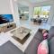 Villa Jarvis Modern and Quiet 3BR with Private Swimming Pool