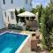 Villa Jarvis Modern and Quiet 3BR with Private Swimming Pool