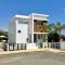 Villa Jarvis Modern and Quiet 3BR with Private Swimming Pool