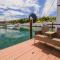 Floating house BRAVIA