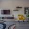 1-2BD Beach Apartments