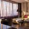 Roomers Frankfurt Central, Autograph Collection