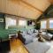 Cottage Yard - cozy Cabin