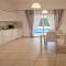 Sunshine Apartment