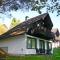 Holiday Home Eric by Interhome