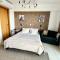 Ed Saint Moritz, Flat 02 com Garagem, SHN no Coração de Brasília