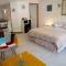 Chez Jocelyne Lhermite