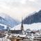 Chalet in Bruck near ski lift, cleaning included