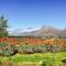 Seven Oaks Vineyard Cottages