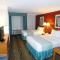 Days Inn & Suites by Wyndham Arlington Heights