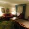 Days Inn & Suites by Wyndham Arlington Heights - Arlington Heights