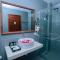 Home Chic Hotel