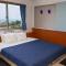 HOTEL PACIFIC VIEW Rental car included & pet-friendly