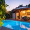 Villa Pontus - stunning views & privacy in beautiful garden with pool & hot tub