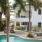 Palm Crest