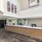 Anaheim Desert Inn & Suites