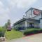 Hotel O Regency Suites Houston - IAH Beltway 8