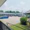 Hotel O Regency Suites Houston - IAH Beltway 8